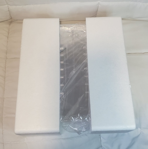 Bellapelle 360° Rotating Makeup Organizer Clear - Picture 4 of 10